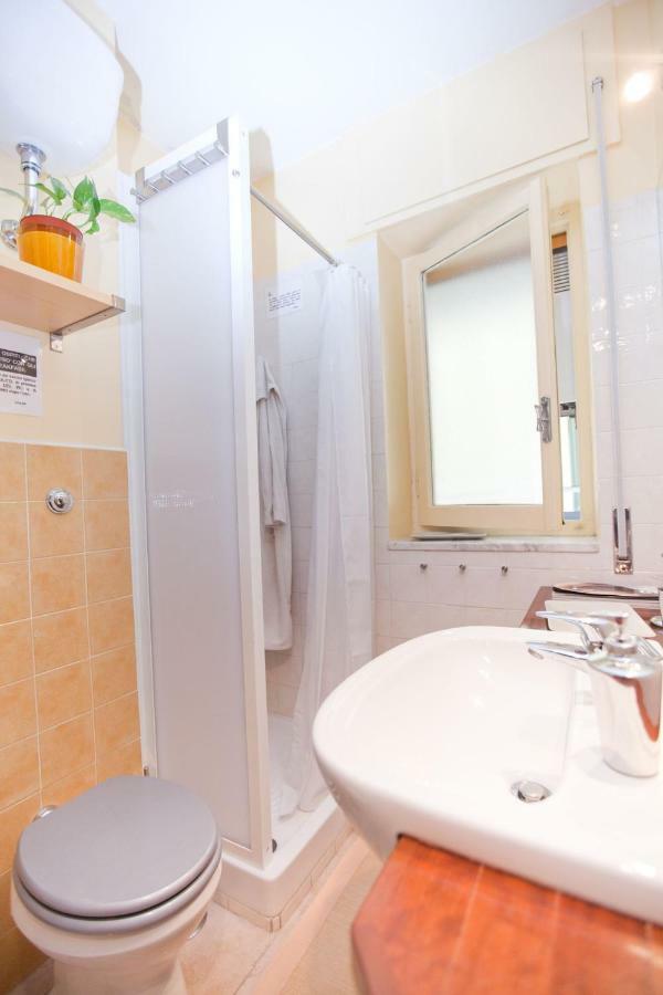 Rooms Rent Vesuvio B&B Naples Exterior photo